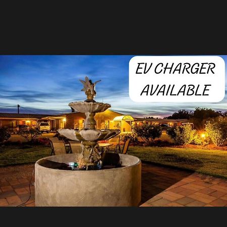 Newell Motor Inn Narrandera Luaran gambar
