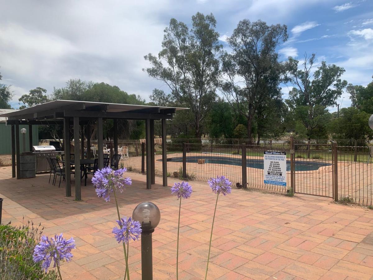 Newell Motor Inn Narrandera Luaran gambar