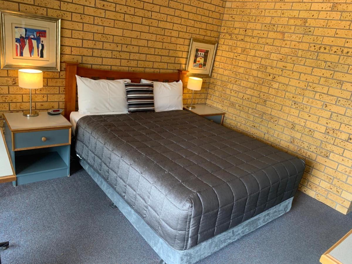 Newell Motor Inn Narrandera Luaran gambar
