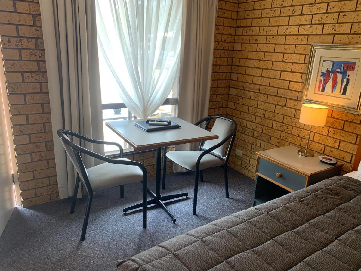 Newell Motor Inn Narrandera Luaran gambar